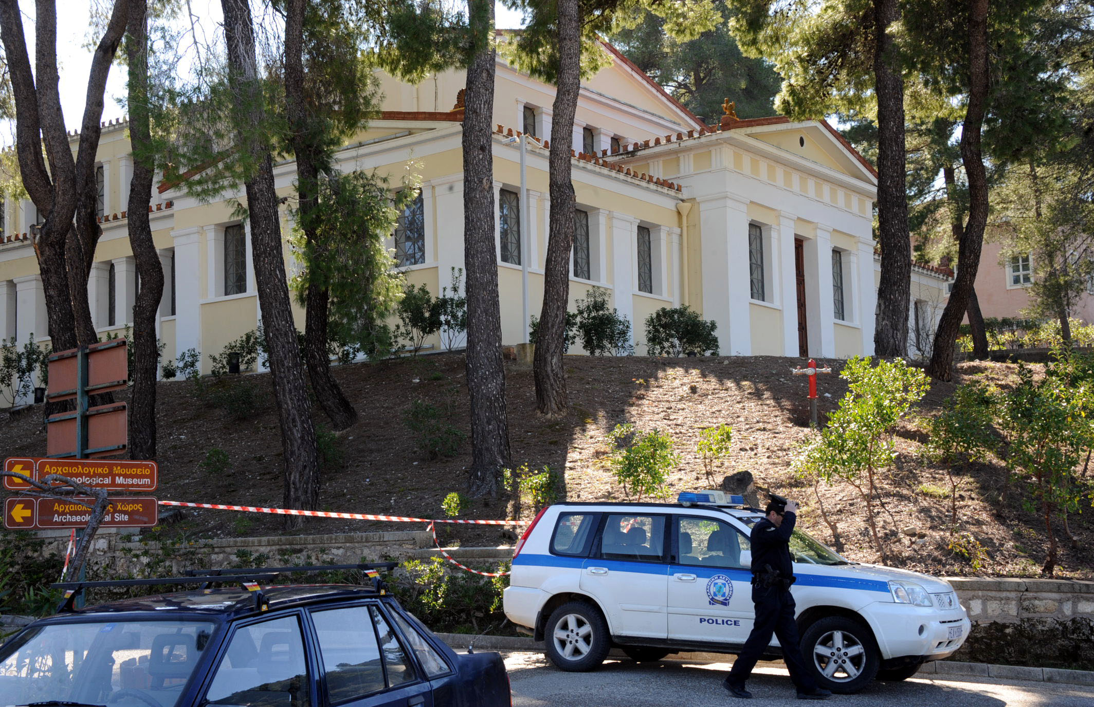 Προφυλακιστέοι δύο από τους τρεις για τη ληστεία στην Αρχαία Ολυμπία