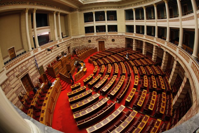 «Στρατηγική ανάκαμψης για την εξασθενημένη ελληνική κυβέρνηση»