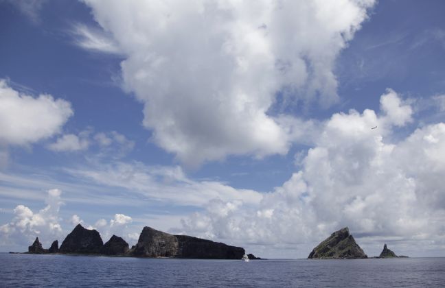 Νέα ένταση στα διαφιλονικούμενα νησιά Σενκάκου