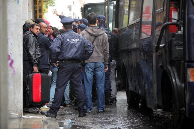 Πάνω από 50 συλλήψεις στο κέντρο της Αθήνας