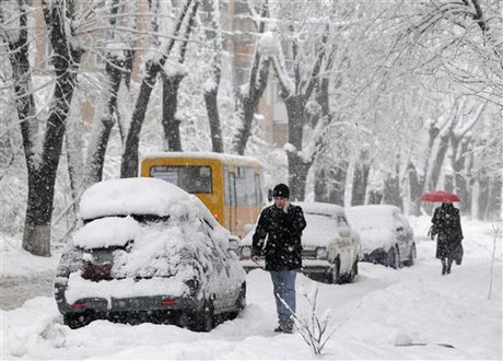 Άλλοι 24 νεκροί από το ψύχος στην Ουκρανία