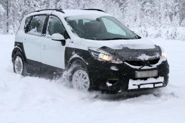 Έκδοση crossover του Scenic ετοιμάζει η Renault
