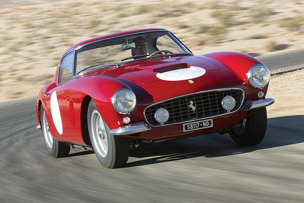 Ferrari του &#8217;60 «γκαζώνει» σε δημοπρασία
