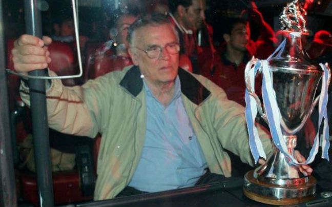 Σάββας Θεοδωρίδης κατά πάντων