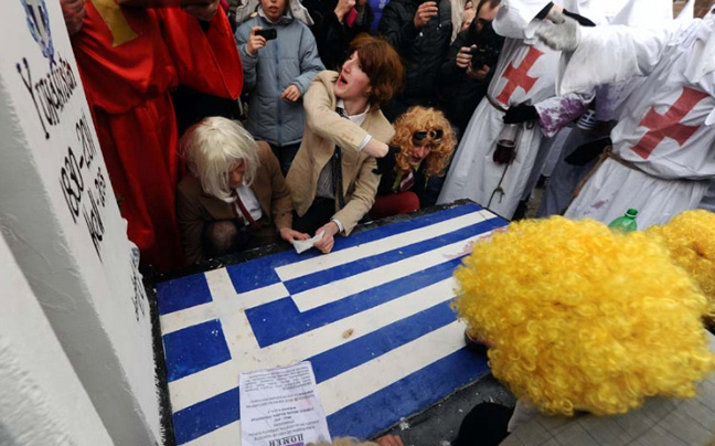 Οι Σκοπιανοί έκαναν την κηδεία της Ελλάδας!