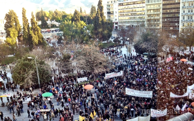 Συνεχίζονται οι εκδηλώσεις κατά του ρατσισμού στο Σύνταγμα