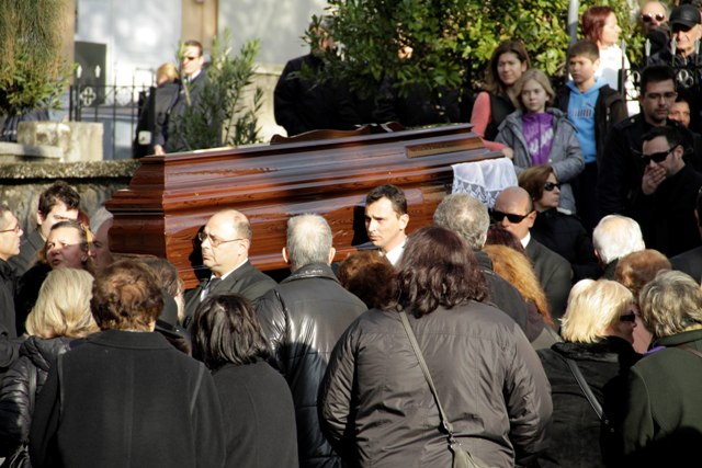 Τελευταίο αντίο στην Ειρήνη Κουμαριανού