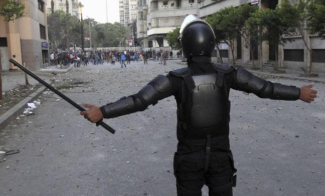 Νεκρός από σφαίρες σε συγκρούσεις στην Αίγυπτο