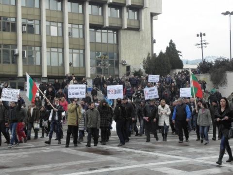 Μαζικές αντικυβερνητικές διαδηλώσεις στη Σόφια
