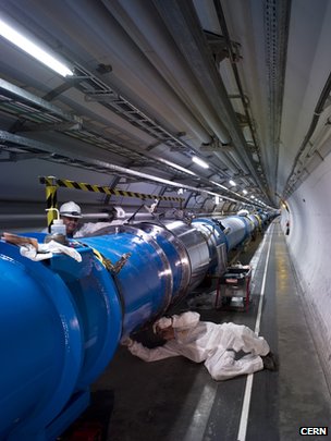 Ξαφνικό τεχνικό πρόβλημα στον μεγάλο επιταχυντή του CERN