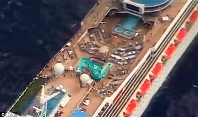 Έφθασε στην Αλαμπάμα το κρουαζιερόπλοιο «Carnival Triumph»