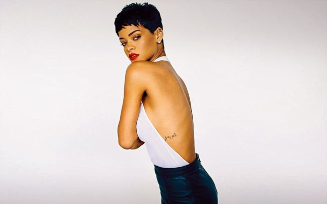 Νέα φωτογράφιση για την Rihanna