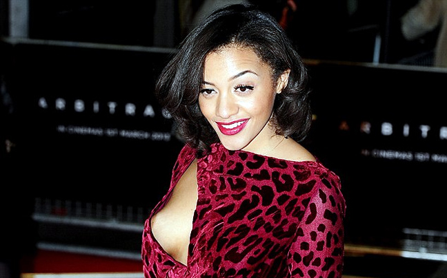 Όλα στο πιάτο τα έδωσε η Amal Fashanu