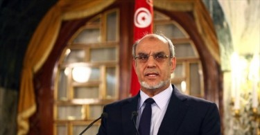 Δεν επιστρέφει ο παραιτηθείς πρωθυπουργός της Τυνησίας
