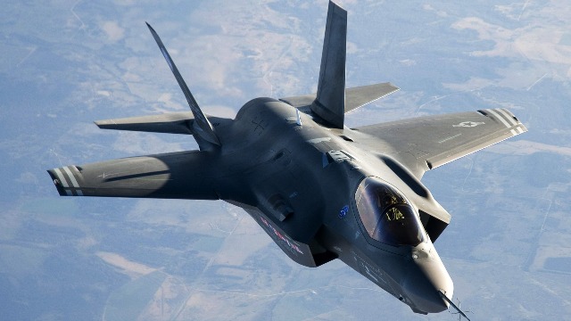 Η Ιταλία αγοράζει 90 μαχητικά αεροσκάφη F-35