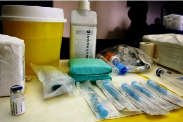 Ομογενής δώρισε υγειονομικό υλικό στα νοσοκομεία Λασιθίου