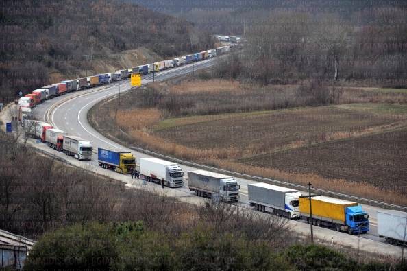 Επιστρέφουν από Ρωσία 3.000 νταλίκες με ελληνικά προϊόντα