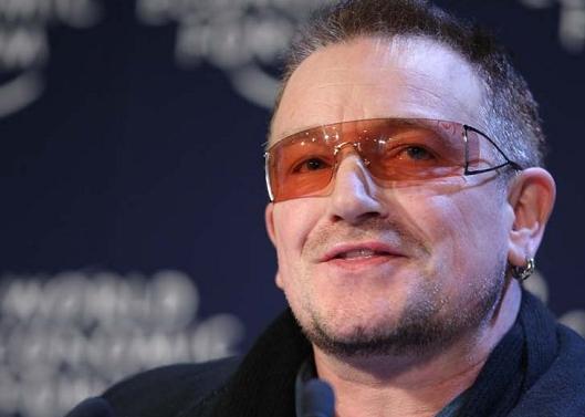 Δε μπήκε καλά το 2015 για τον Bono