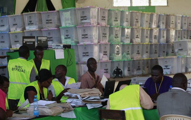 Συνεχίζεται η καταμέτρηση ψήφων στην Κένυα