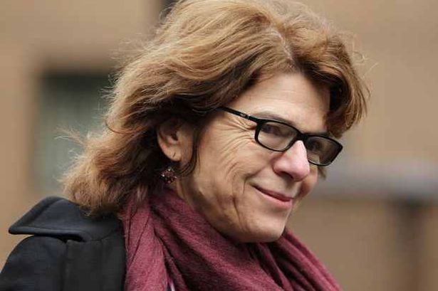 Ένοχη η Ελληνίδα πρώην σύζυγος βρετανού πολιτικού