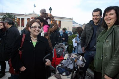 «Οι γυναίκες να σπάσουν τις αλυσίδες του φόβου»