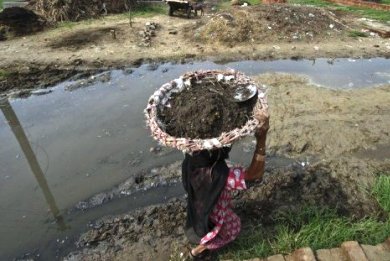 Στους ποταμούς το 80% των λυμάτων της Ινδίας