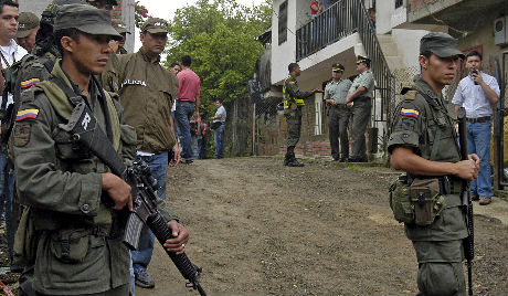 Διώξεις σε βάρος 22 στρατηγών στην Κολομβία