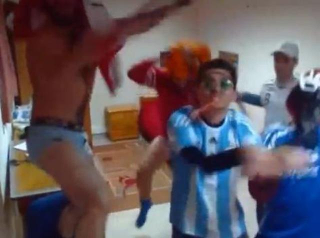 Από τις καταλήψεις στο&#8230; Harlem Shake