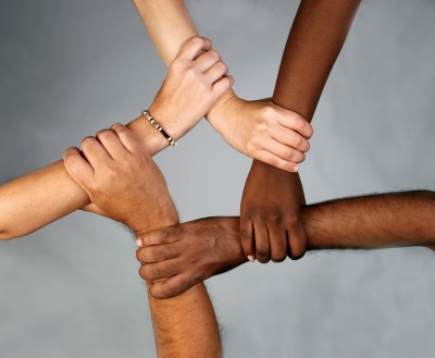 «Κάνε 1 Κουνγκ Φου κίνηση ενάντια στο ρατσισμό»