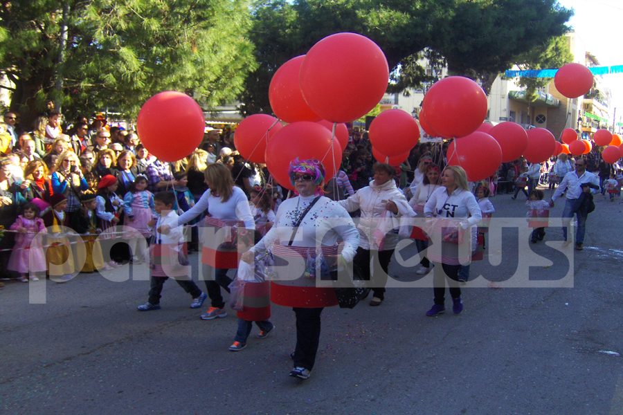 Συμπλήρωσε 38 χρόνια το καρναβάλι των Λεχαινών