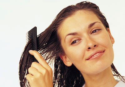 Ιδέες για τη «μεταμόρφωση» των βρεγμένων μαλλιών