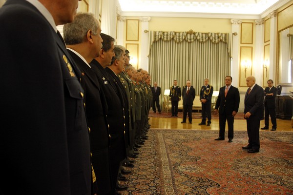 «Ζούμε σε εμπόλεμη κατάσταση σε οικονομικό επίπεδο»