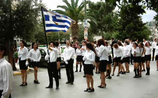 Δεν θέλουν πολιτικούς στην παρέλαση στην Κρήτη