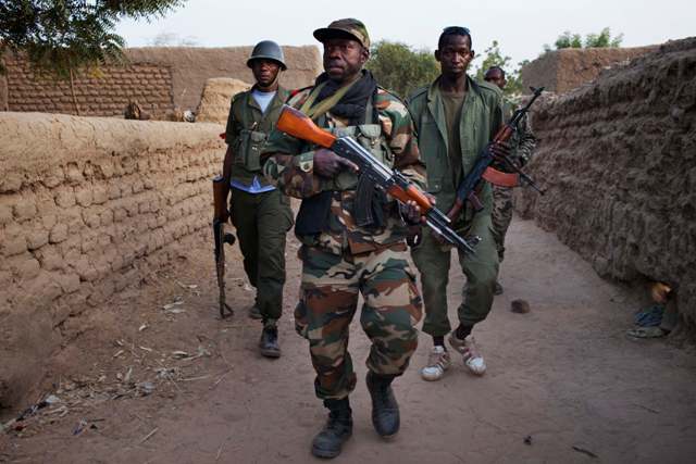 Αποσύρει στρατεύματα από το Μάλι η Νιγηρία