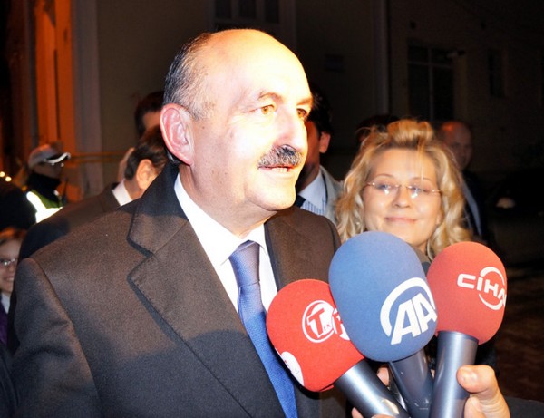 Έρχεται στην Ελλάδα ο υπουργός Υγείας της Τουρκίας