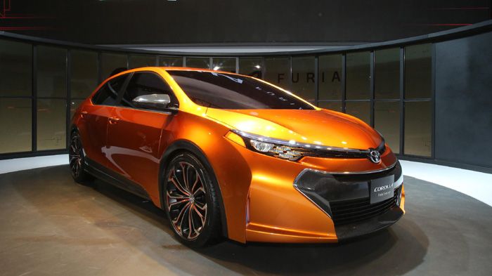 Πιο επιθετική η νέα Toyota Corolla