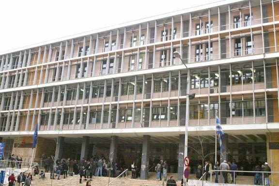 Ισόβια σε οικιακή βοηθό για τη δολοφονία συνταξιούχου τραπεζικού