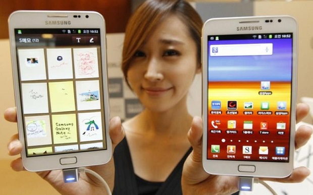 Η Samsung ανακοίνωσε και επίσημα τη νέα σειρά Galaxy Mega