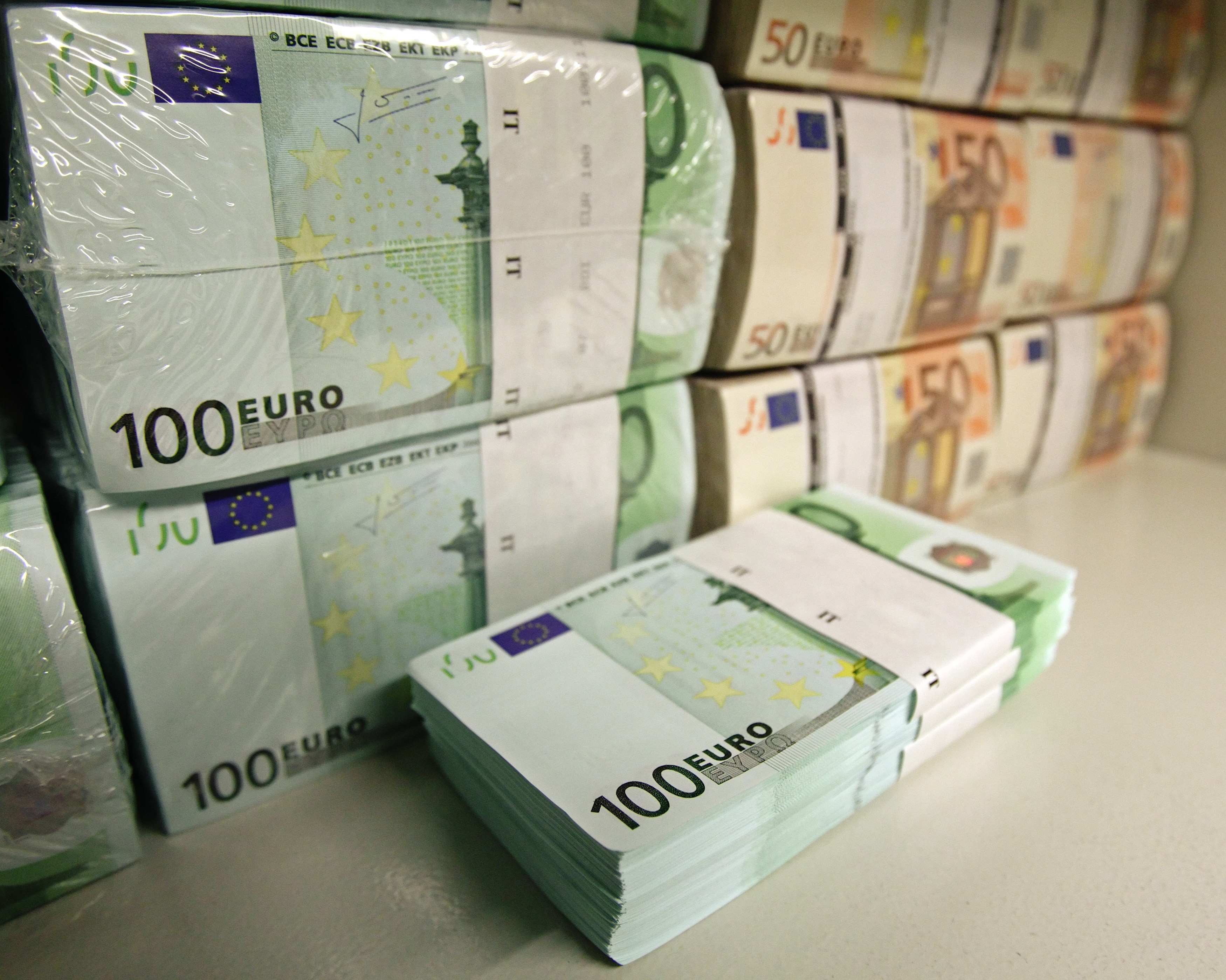 Αντλήθηκαν 812,5 εκατ. ευρώ από τη δημοπρασία εντόκων