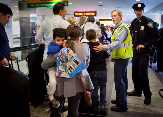 Αυξημένοι έλεγχοι στα αεροδρόμια της Βοστόνης και της Νέας Υόρκης