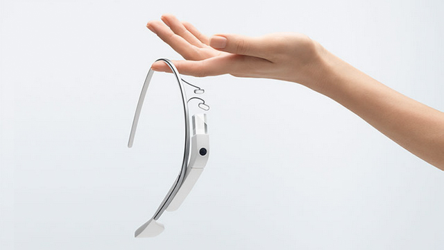 Τα πρώτα βίντεο με το Google Glass