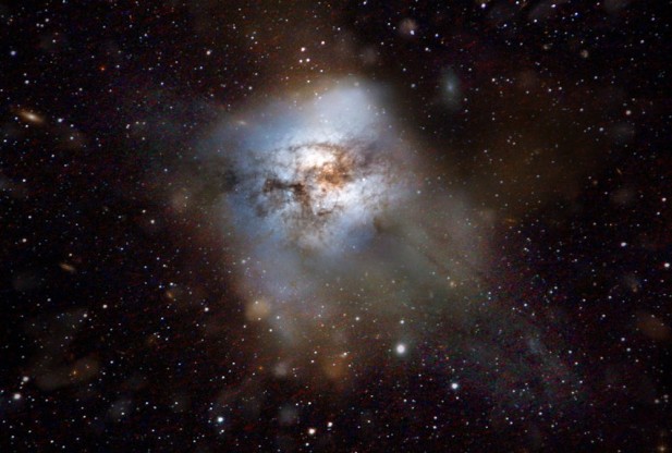 Ανακαλύφθηκε γαλαξίας που «γεννάει» πλήθος άστρων