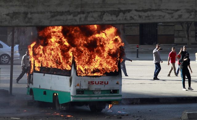 Ταραχές στους δρόμους του Καΐρου