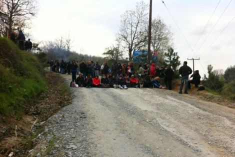 Καθιστική διαμαρτυρία για τις Σκουριές