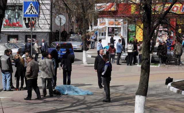 Φονική ένοπλη συμπλοκή σε… κοιμητήριο στη Μόσχα