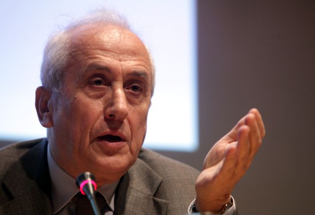 Αυστηρές ποινές και μεγάλα πρόστιμα για φαινόμενα ρατσισμού
