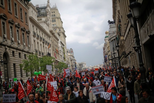 Άνοδο των νεόκοπων Πολιτών καταγράφει νέα δημοσκόπηση στην Ισπανία