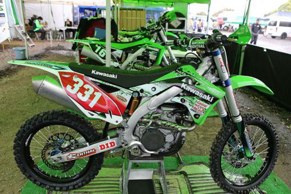 Πρώτες φωτογραφίες του νέου Kawasaki KX250F