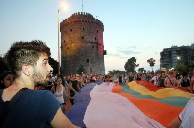 Αγρυπνία στη Θεσσαλονίκη για το gay pride