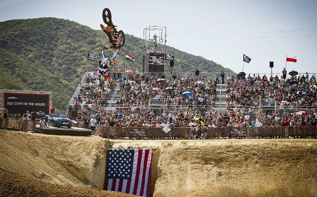 Το Red Bull X-Fighters 2013 συνεχίζεται στην Καλιφόρνια